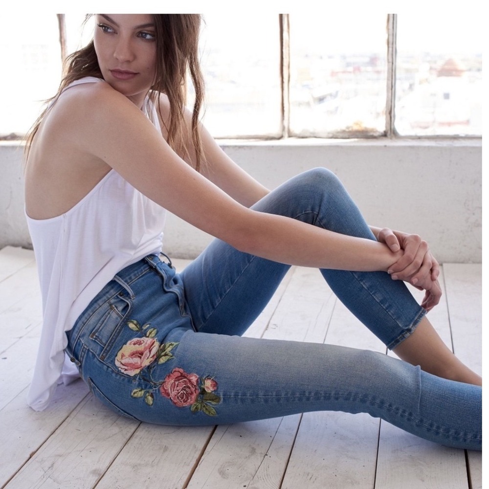 DRIFTWOOD Blue Skinny Jeans with Floral Embroidery